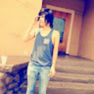 Meet your Posher, Omar